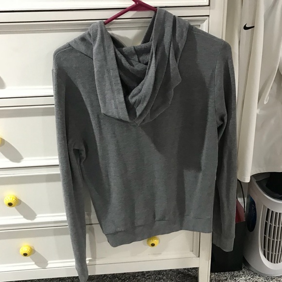 VS womens hoodie - Picture 3 of 3